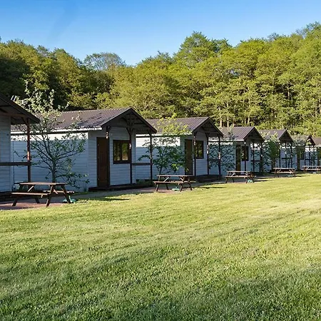 Holiday park Lesny Dworek Winnica *