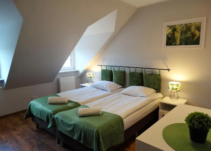 Lesny Dworek Winnica