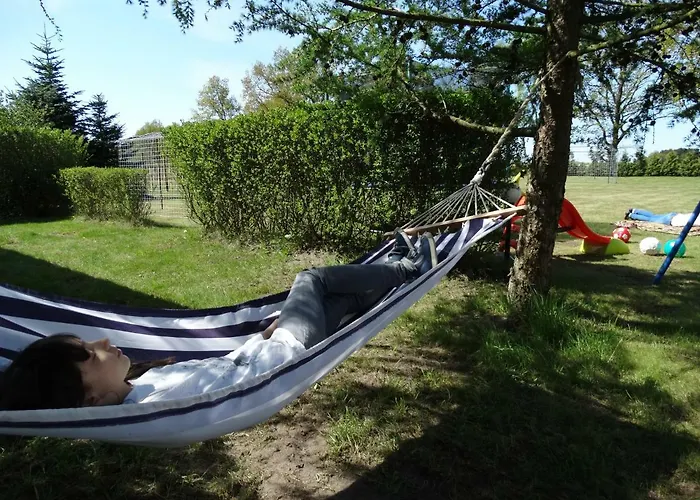 Parque de vacaciones Lesny Dworek Winnica Darłowo